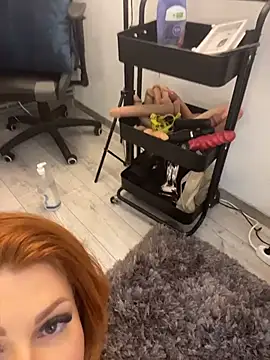 krysstal003's Live XXX Chat