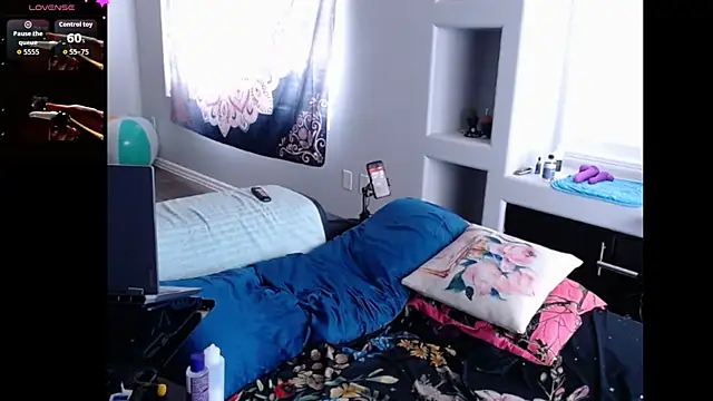 ReeseZen Live XXX Chat