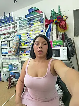 Онлайн чат XXX ISABELLA__LUNA