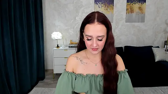 SabrinaCandi Adlı Modelin Canlı XXX Sohbeti