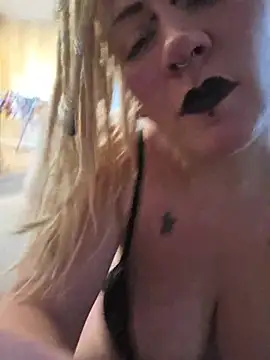 Chat +18 de PinkTheHawk ao vivo