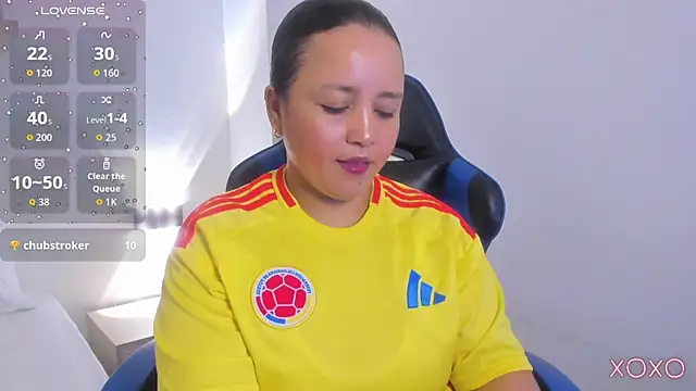 Chat +18 de linda_rios_ ao vivo