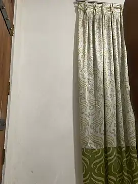 mr_shhw webkamerás műsora