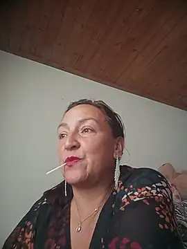 dangerous_milf Chat XXX in diretta