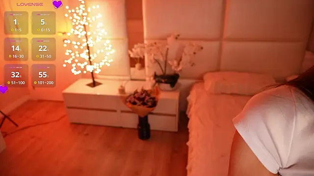 XXX chat uživo modela Lilly_Colins