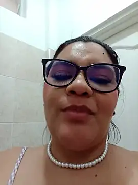 SelennaCooper লাইভ XXX চ্যাট