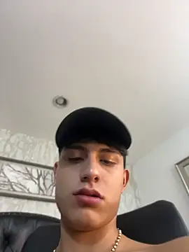 Lander_Cruz Chat XXX in diretta
