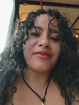 Yaya_watson Chat XXX in diretta