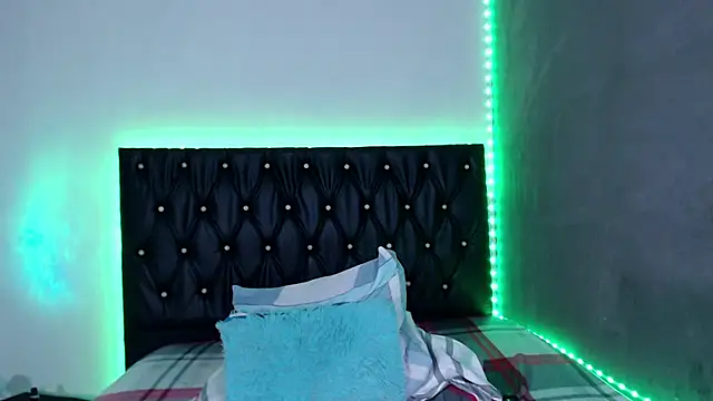 kaisalov_'s Live XXX Chat
