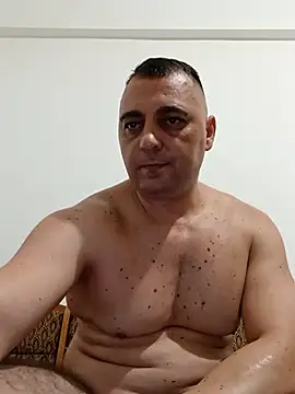 Mirkoxxx@xh: απευθείας συνομιλία ΧΧΧ