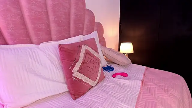 Chat +18 de Mommy_Big_Ass ao vivo