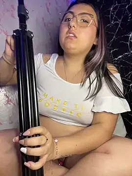 Chat XXX en directo de KaroVelvet