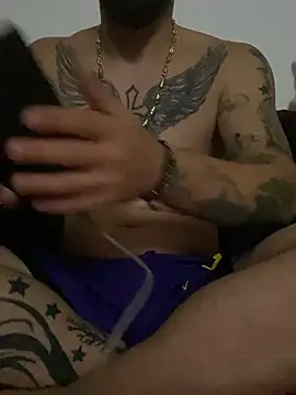 Chat XXX en directo de basmul97