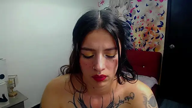 Czat XXX na żywo – Lucia_evans22