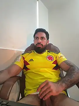 Ryan_Black3 Adlı Modelin Canlı XXX Sohbeti