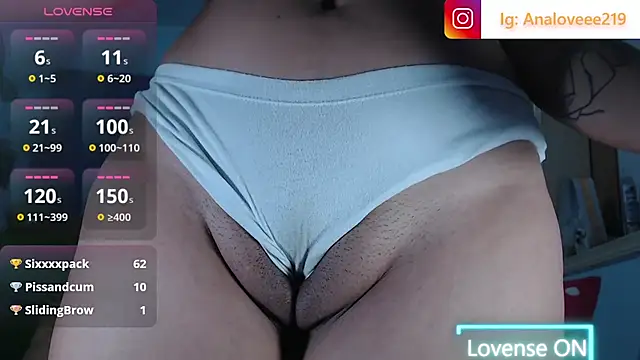 ana_studio's Live XXX Chat