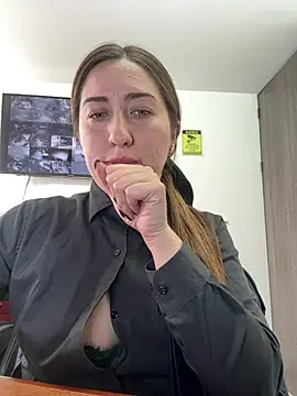 suzy-111 élő XXX-chatje
