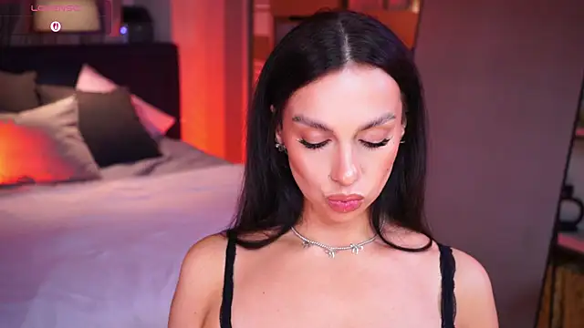 LunaNight live XXX chat