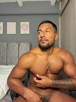 دردشة CallumMuscle الجنسية المباشرة