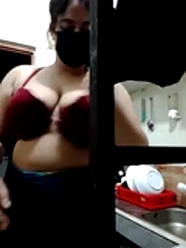 nosrat014's Live XXX Chat