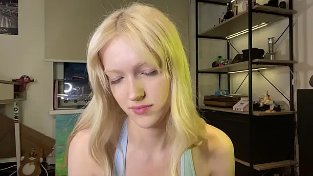 ShoshanaNogueras Offline XXX-Chat