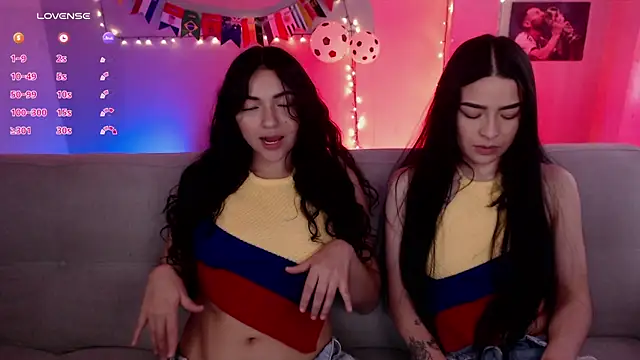 GIRLOFGIRL_333 Show in webcam