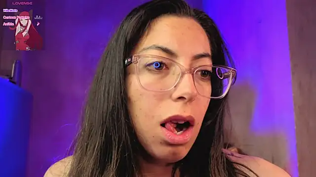 zylla_storn's Live XXX Chat