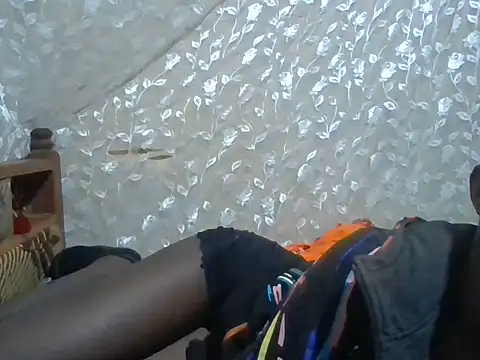 Sexyafricanah01's Live XXX Chat
