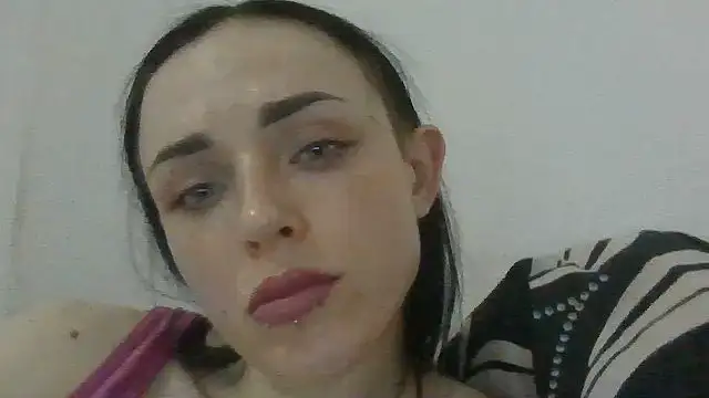 Trinsy_Love's Live XXX Chat