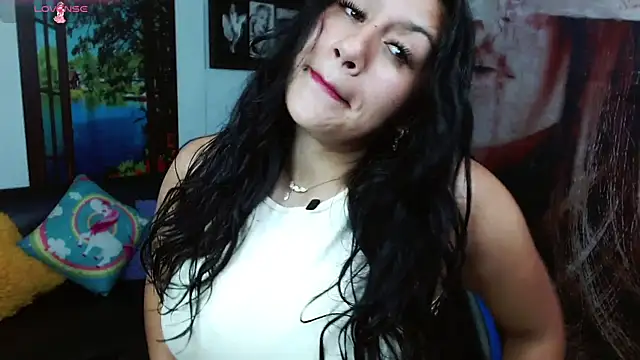 gigi_gilt_'s Live XXX Chat