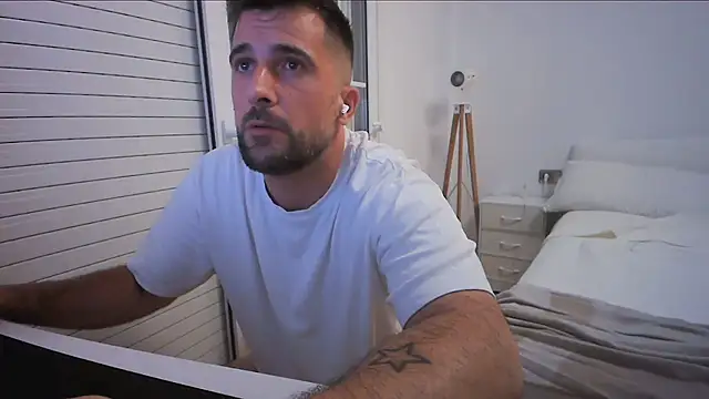 alex877x's Live XXX Chat
