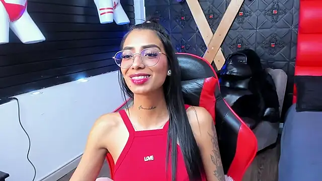 KarlaSlutSkinny__'s Live XXX Chat