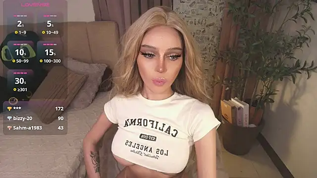 Hollywood_Girl: онлайн-секс-чат