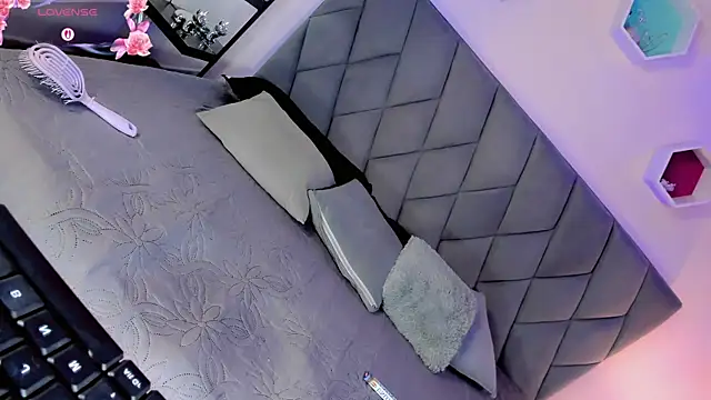 Živý XXX chat Amira_Ember