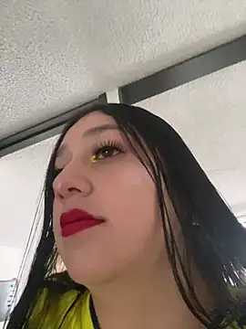 KOREN_JALAA's Live XXX Chat