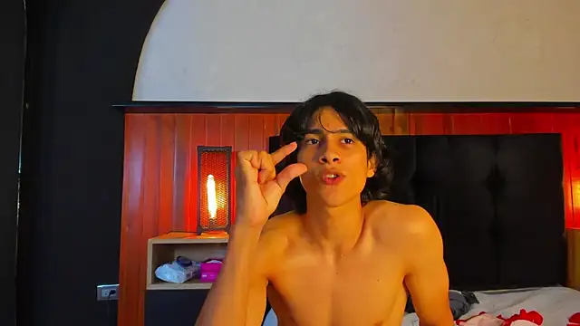 Živý XXX chat Cheys_Mast