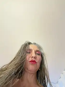 Chat +18 de Alimela ao vivo