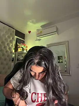 ZarahEvans 라이브 XXX 채팅