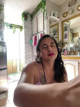 دردشة TranSexualJade95 الجنسية المباشرة