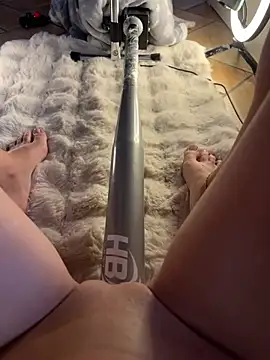 ChiaraLewis Chat XXX live
