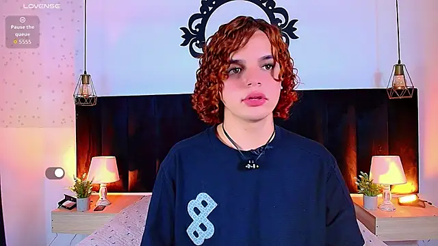 צ'אט XXX בשידור חי של Skyee_angel