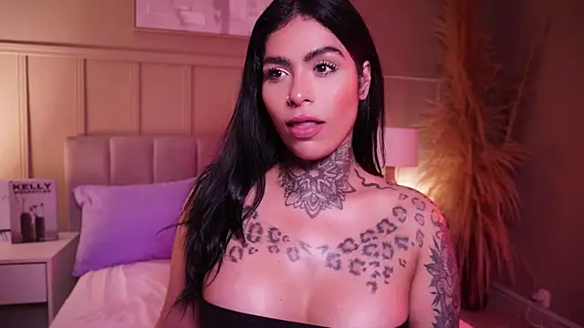 Chat XXX en directo de curvyliciousss