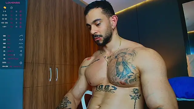 צ'אט XXX בשידור חי של massimo_visconti
