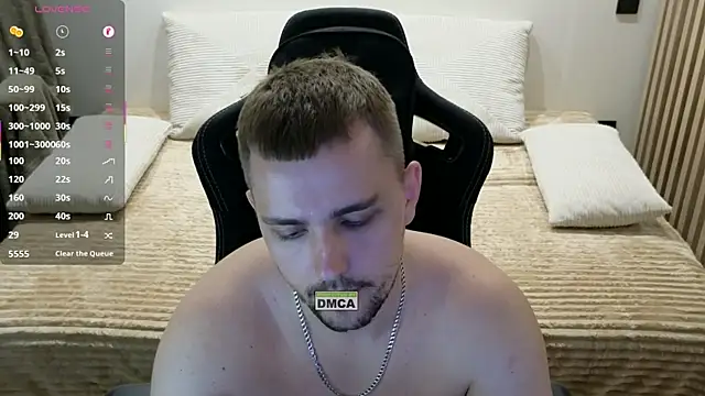 Larstar01 – Naživo XXX chat