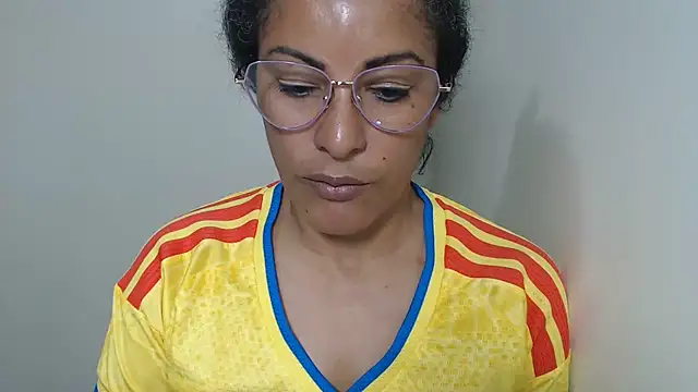 kateleyagrey live XXX chat
