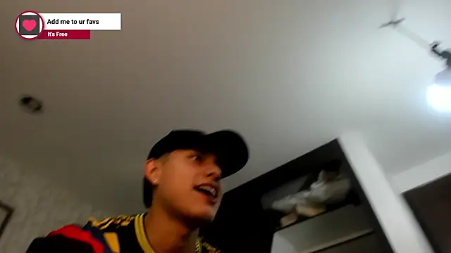 Lander_Cruz 现场XXX聊天