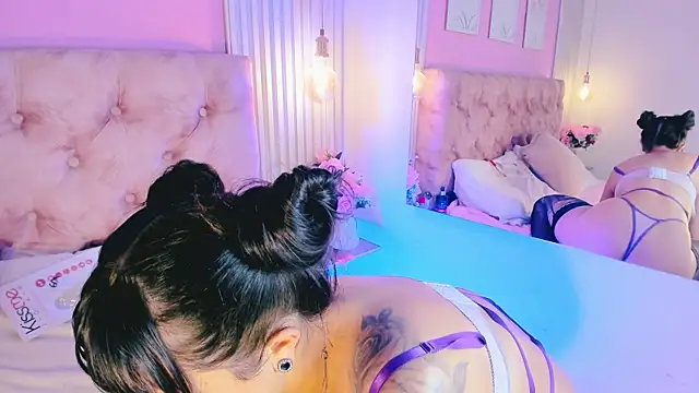 Živý XXX chat _Megganrose_