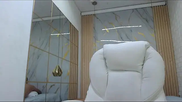 vanessa_f Chat XXX in diretta