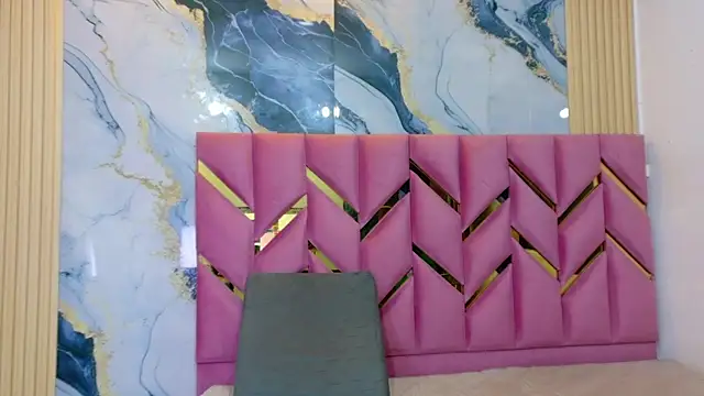 Chat XXX ao vivo de kinkyandsavage