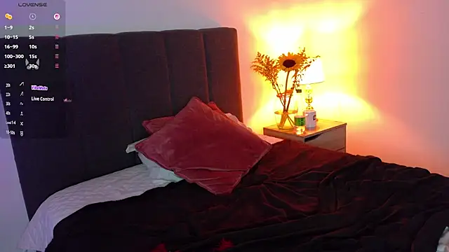 Lia_Tinez's Live XXX Chat